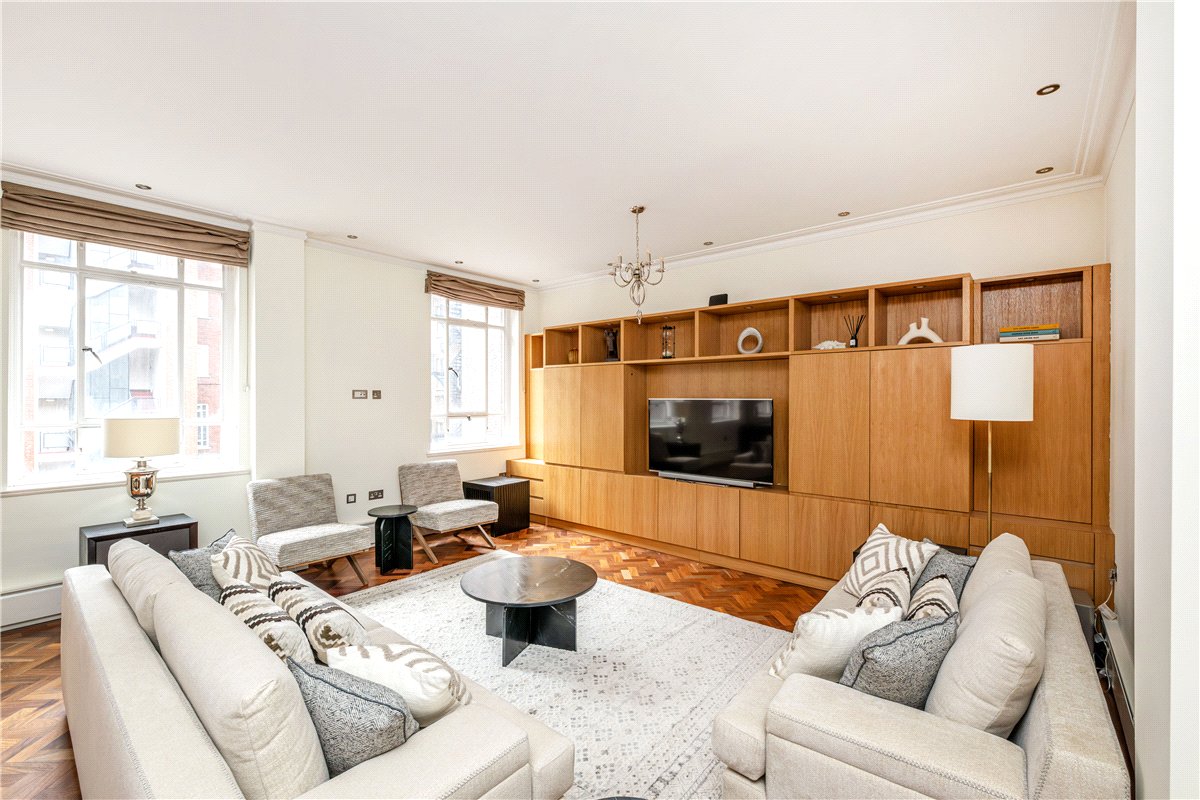 2 bedroom Flat, Grosvenor Square, Mayfair, W1K - Available, Image 19