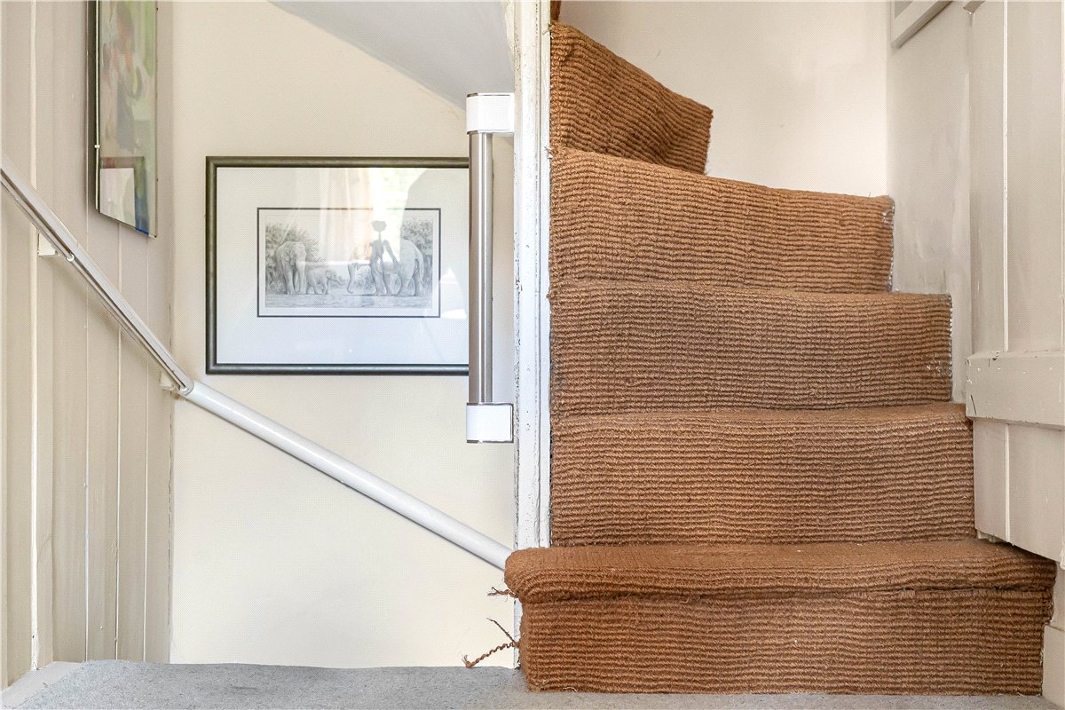 3 bedroom House, Wellington Place, High Street, SN8 - Available, Image 11
