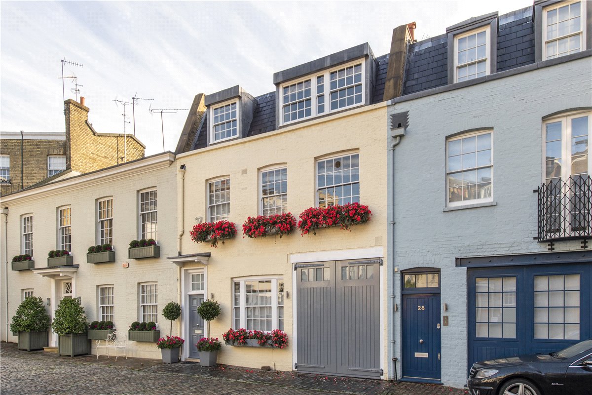 3 bedroom House, Wilton Row, Knightsbridge, SW1X - Available, Image 28
