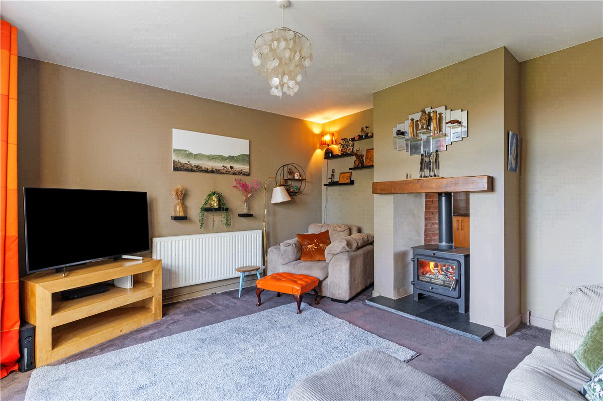 4 bedroom House, Pipers Piece, Herd Street, SN8 - Available, Image 2