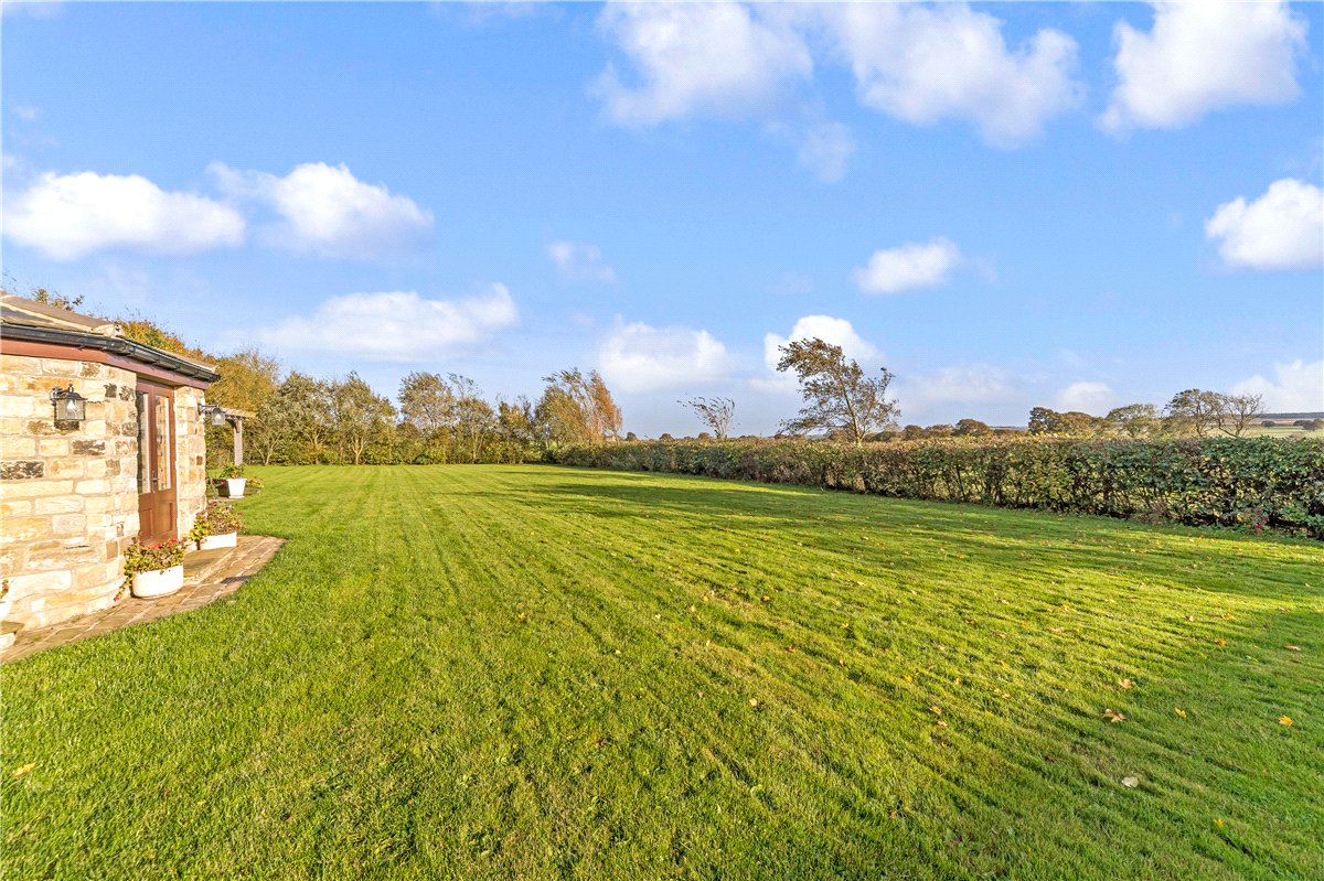 6 bedroom House, Norwood, Near Harrogate, HG3 - Available, Image 3