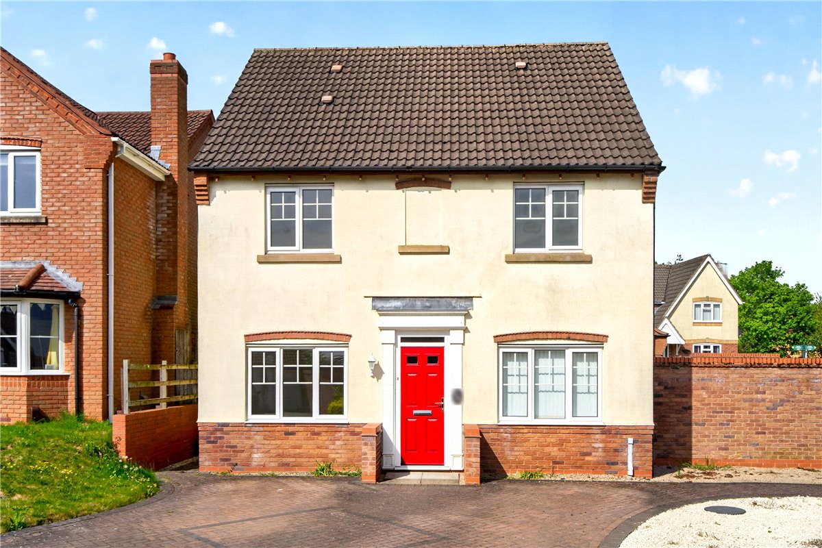 4 bedroom House, Amersham Way, Measham, DE12 - Let Agreed