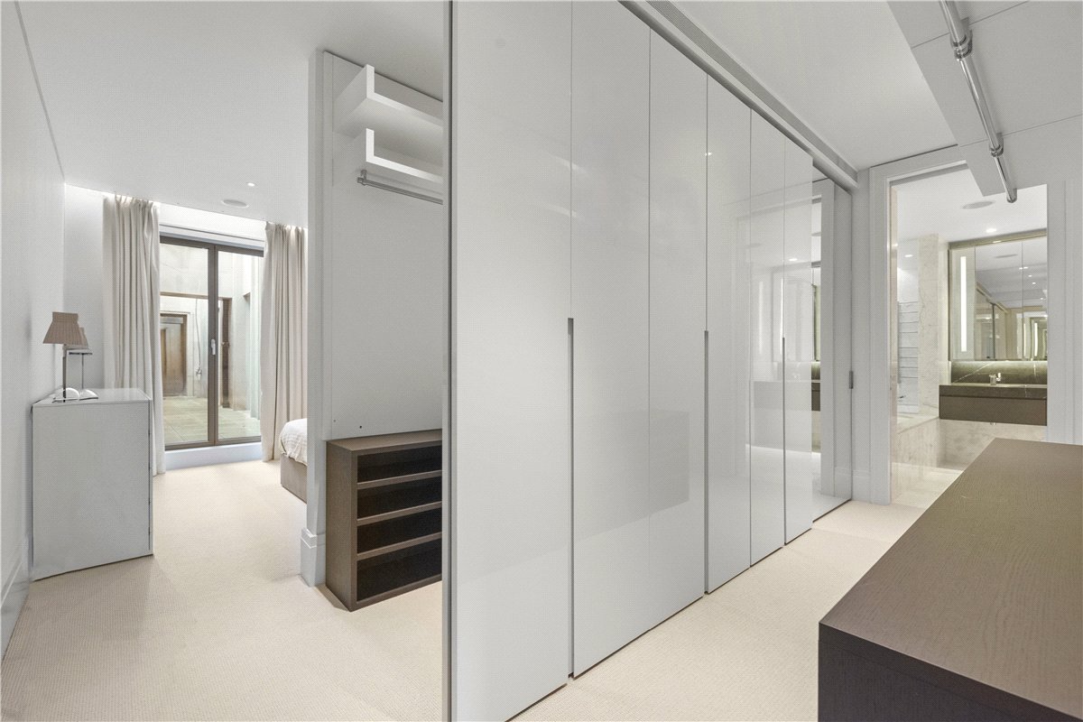 4 bedroom Flat, Chelsea Manor Street, Chelsea, SW3 - Available, Image 22