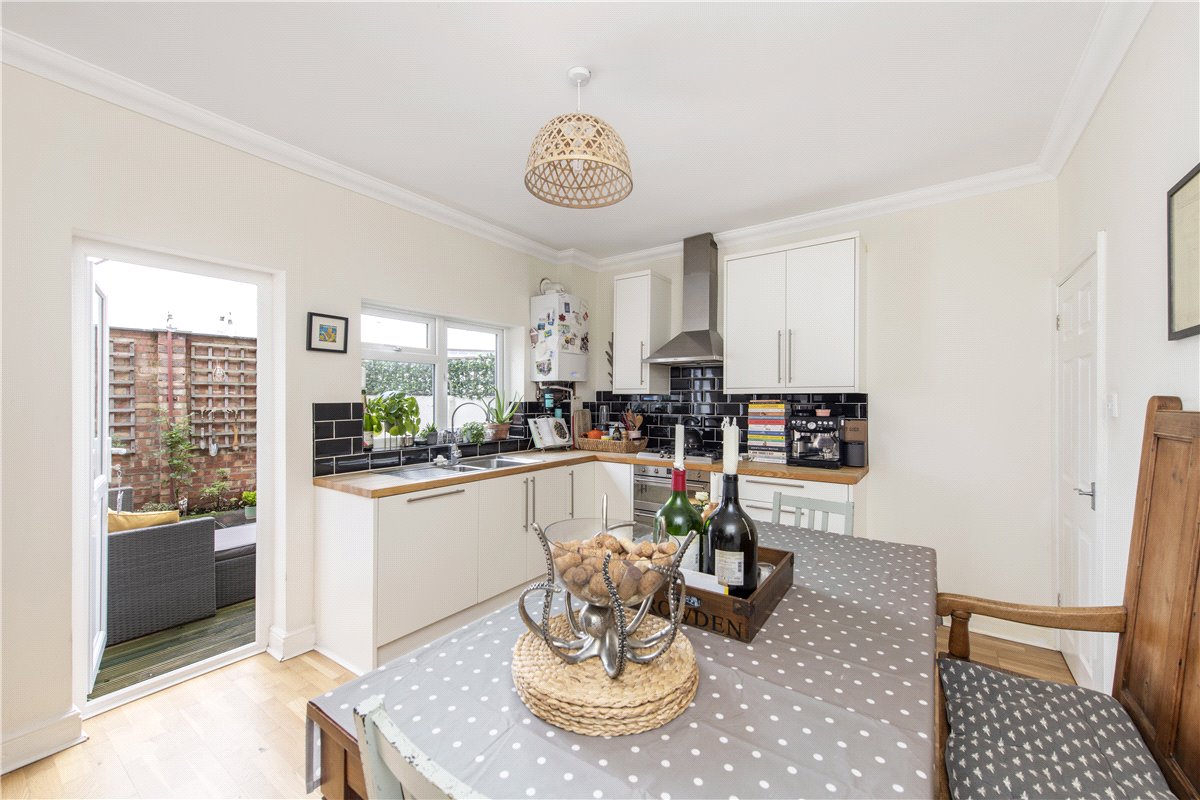 2 bedroom House, Lydden Grove, London, SW18 - Sold, Image 11