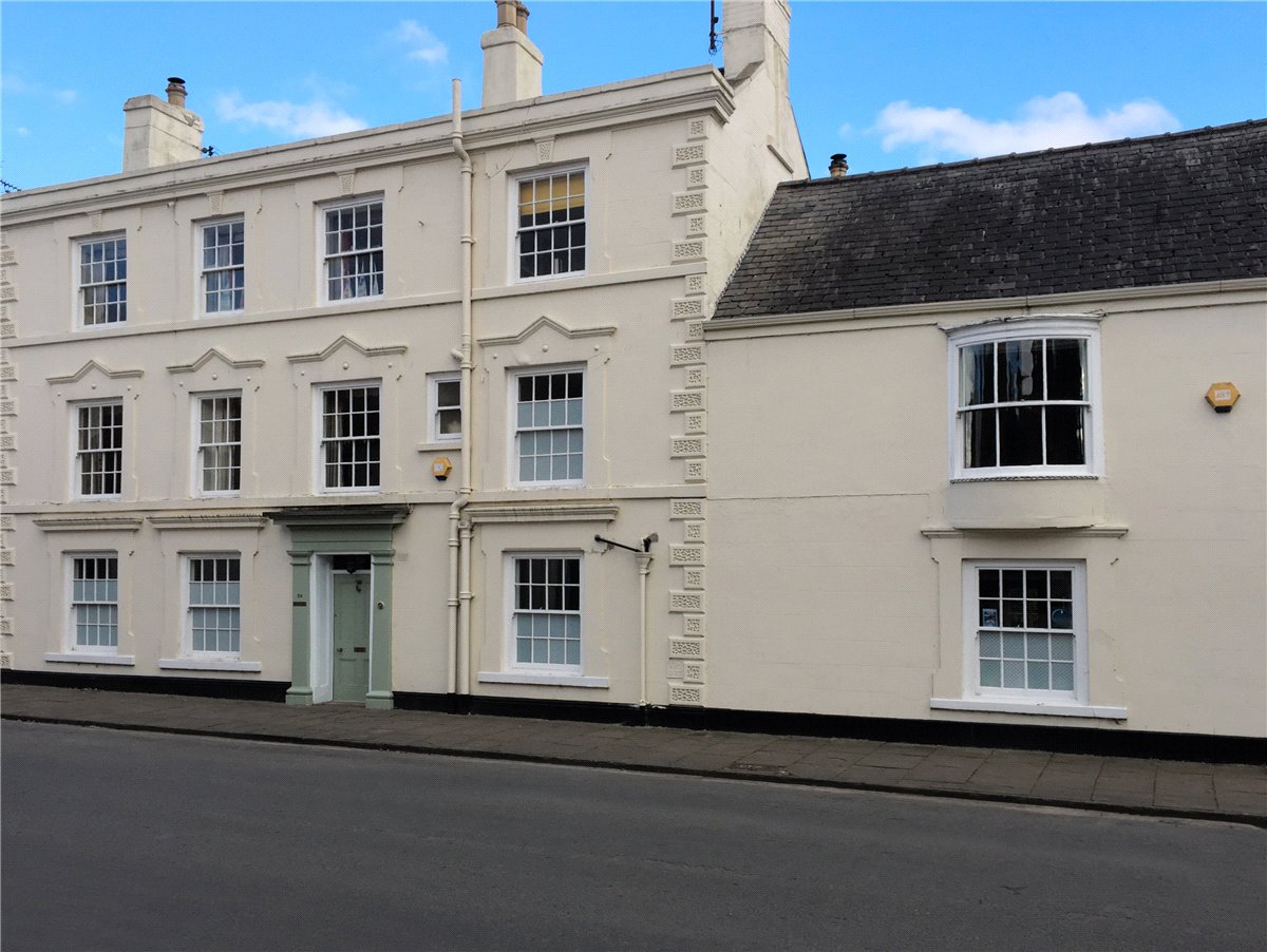 7 bedroom House, Westgate, Bridlington, YO16 - Available