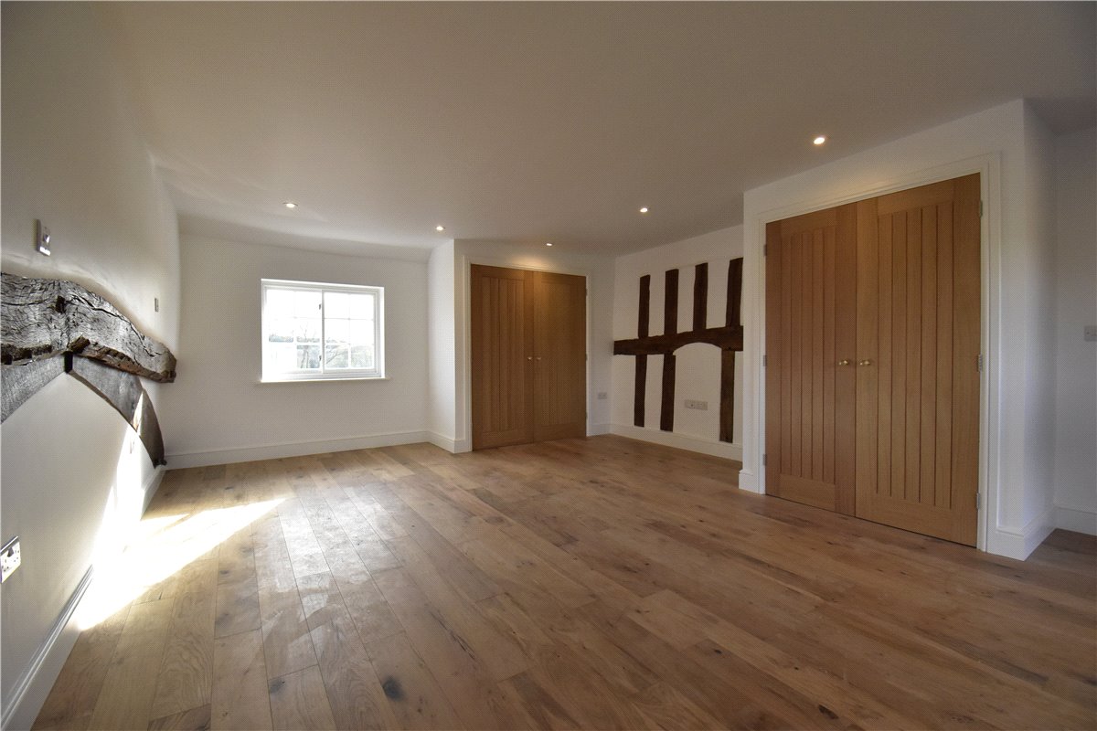 4 Bedroom Single Family Home/House's Image 6