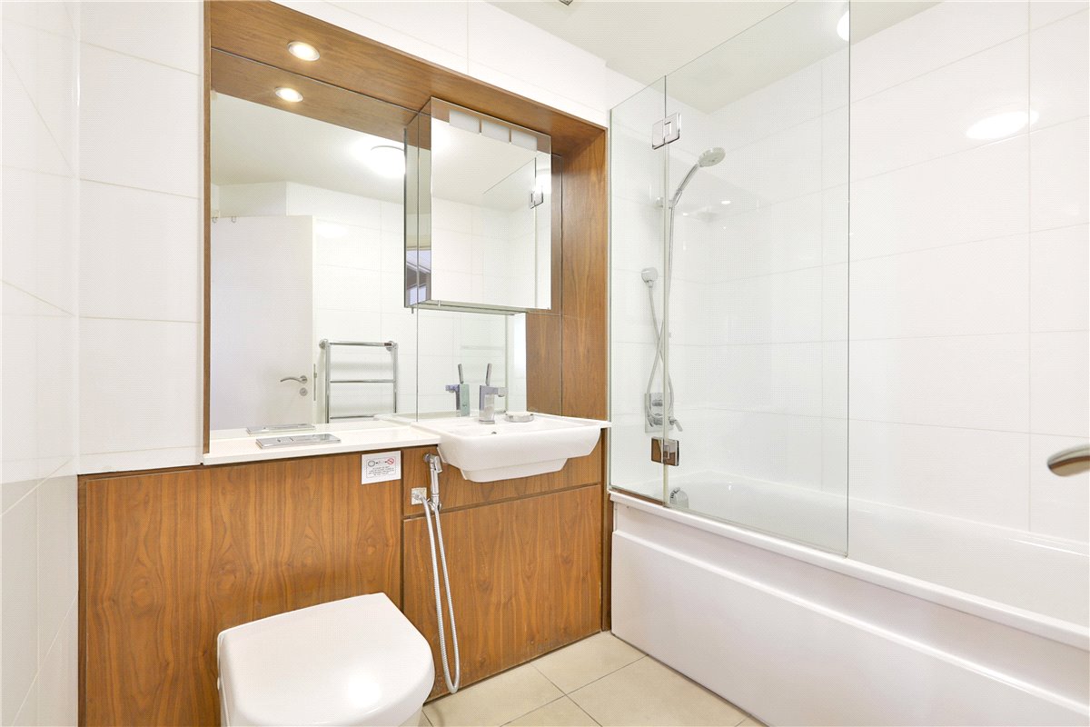 2 bedroom Flat, Weymouth Street, Marylebone, W1W - Available, Image 2