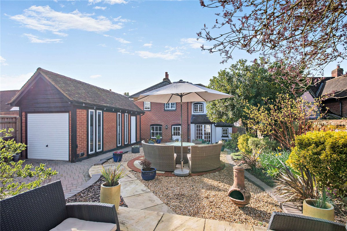 4 bedroom House, George Street, Kingsclere, RG20 - Available, Image 20