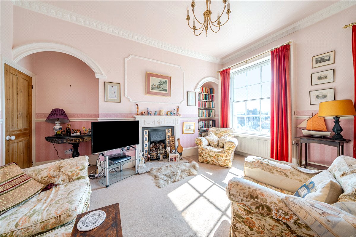 2 bedroom House, The Green, Marlborough, SN8 - Sold STC, Image 4