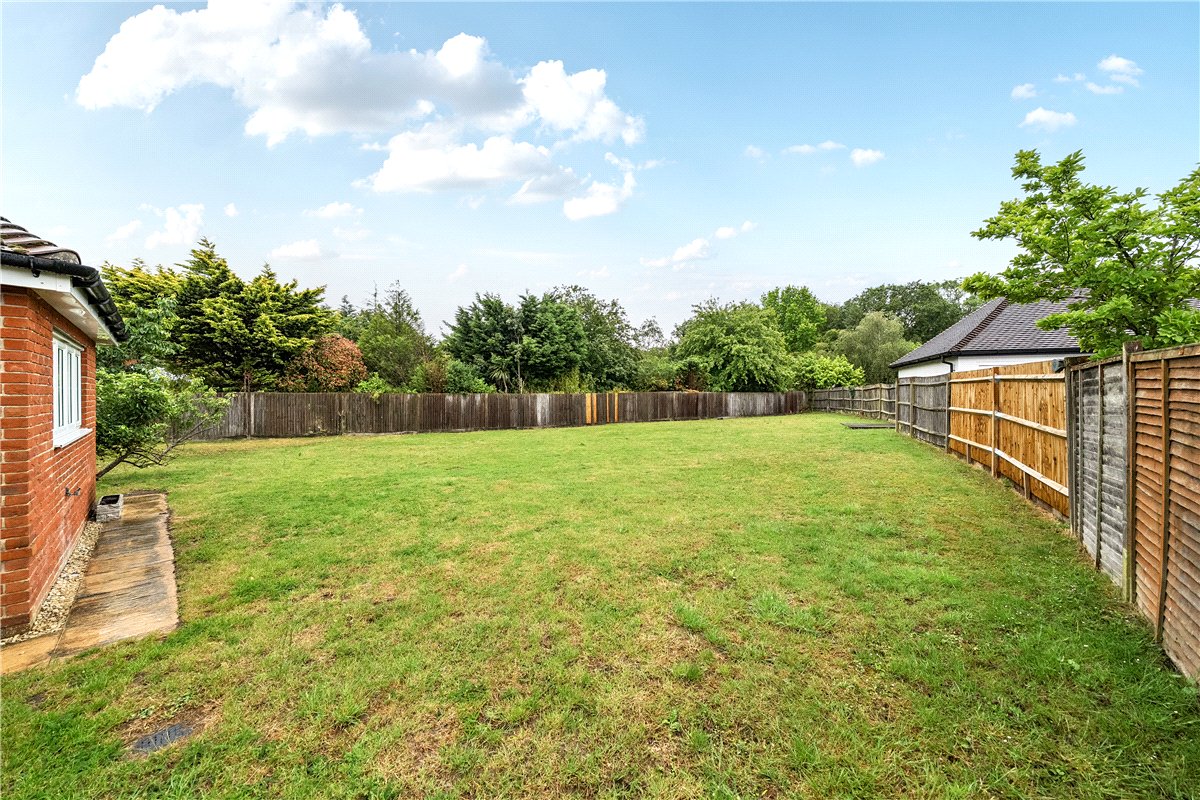4 bedroom House, Upper Bucklebury, Reading, RG7 - Available, Image 14