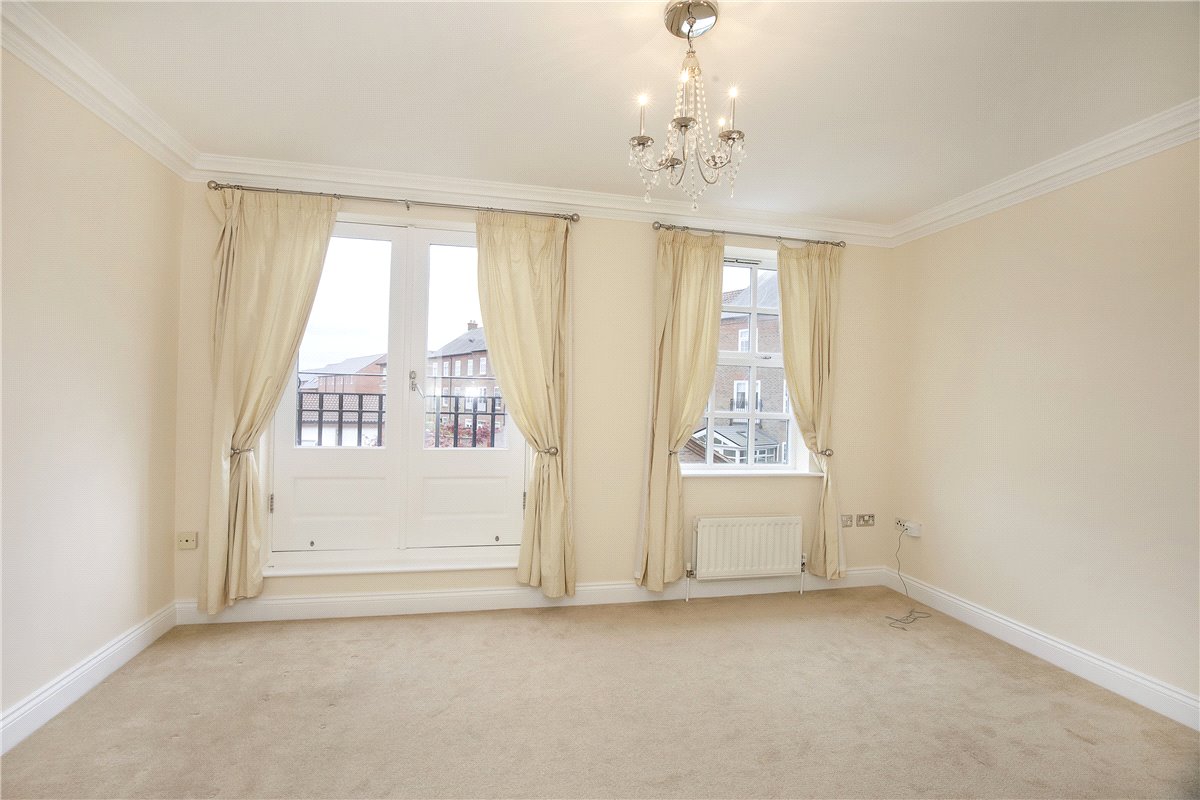 4 bedroom House, Grosvenor Park, York, YO30 - , Image 3