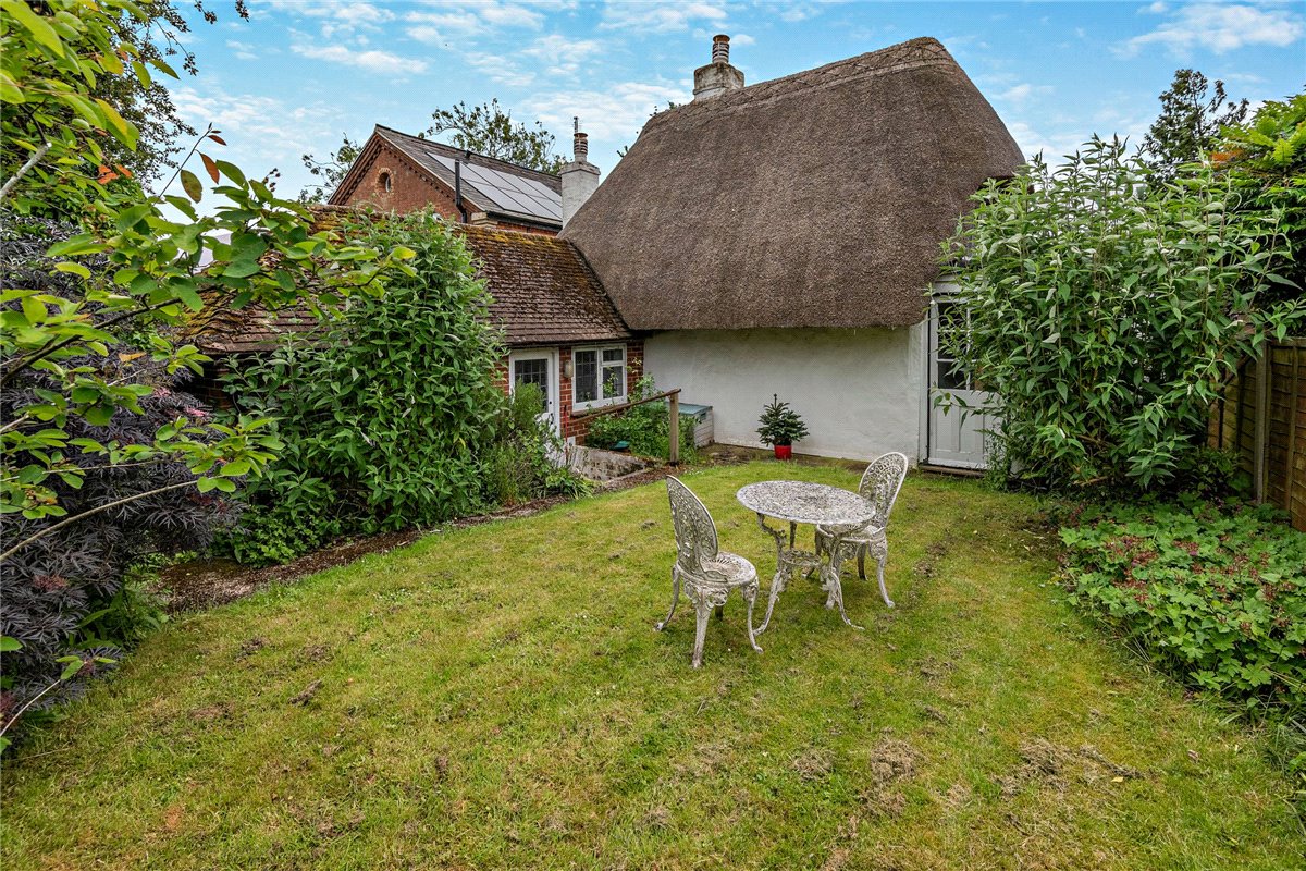 1 bedroom House, The Thicket, Leckhampstead, RG20 - Sold, Image 8