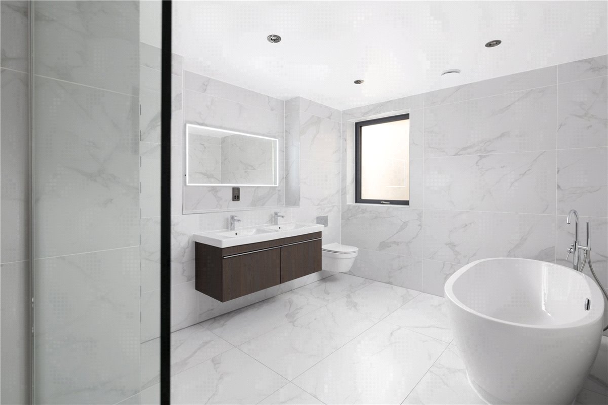 5 bedroom House, Fulford Road, York, YO10 - Available, Image 24