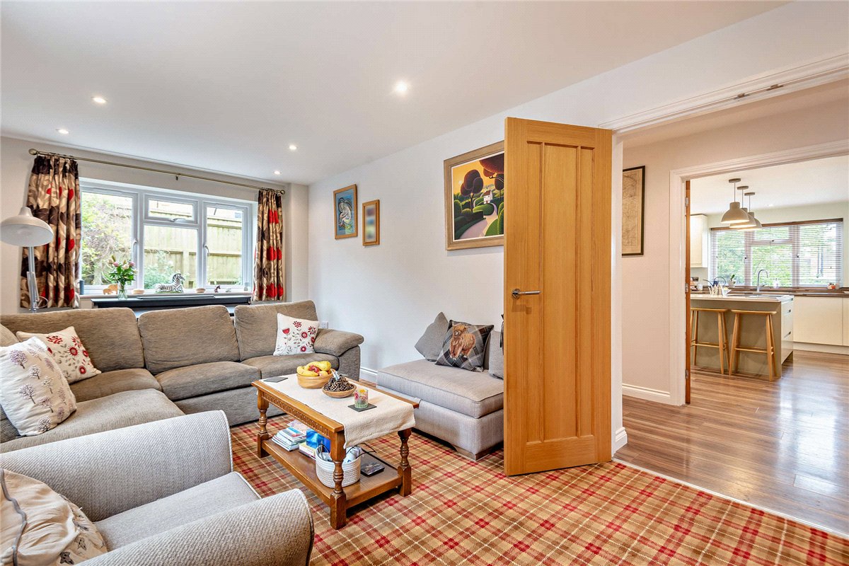 4 bedroom House, King John Road, Kingsclere, RG20 - Available, Image 4