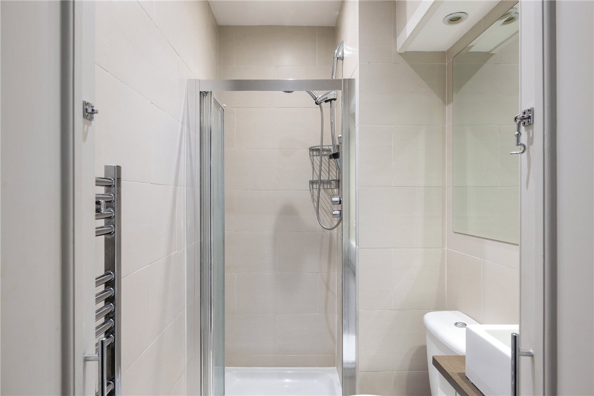 2 bedroom Flat, Trinity Crescent, Tooting Bec, SW17 - Sold, Image 18