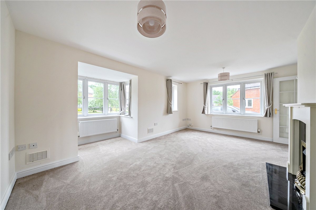 4 bedroom House, Upper Bucklebury, Reading, RG7 - Available, Image 4