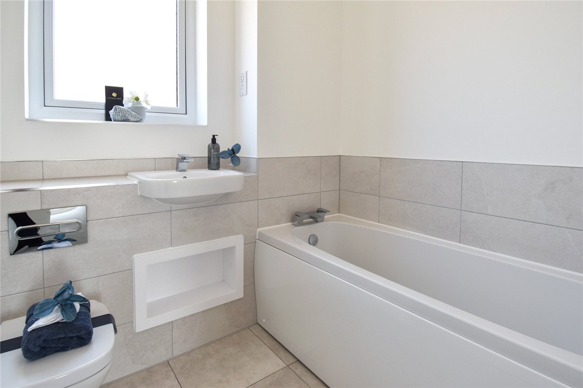 4 bedroom House, Saffron Way, Cherry Hinton, CB1 - Available, Image 6