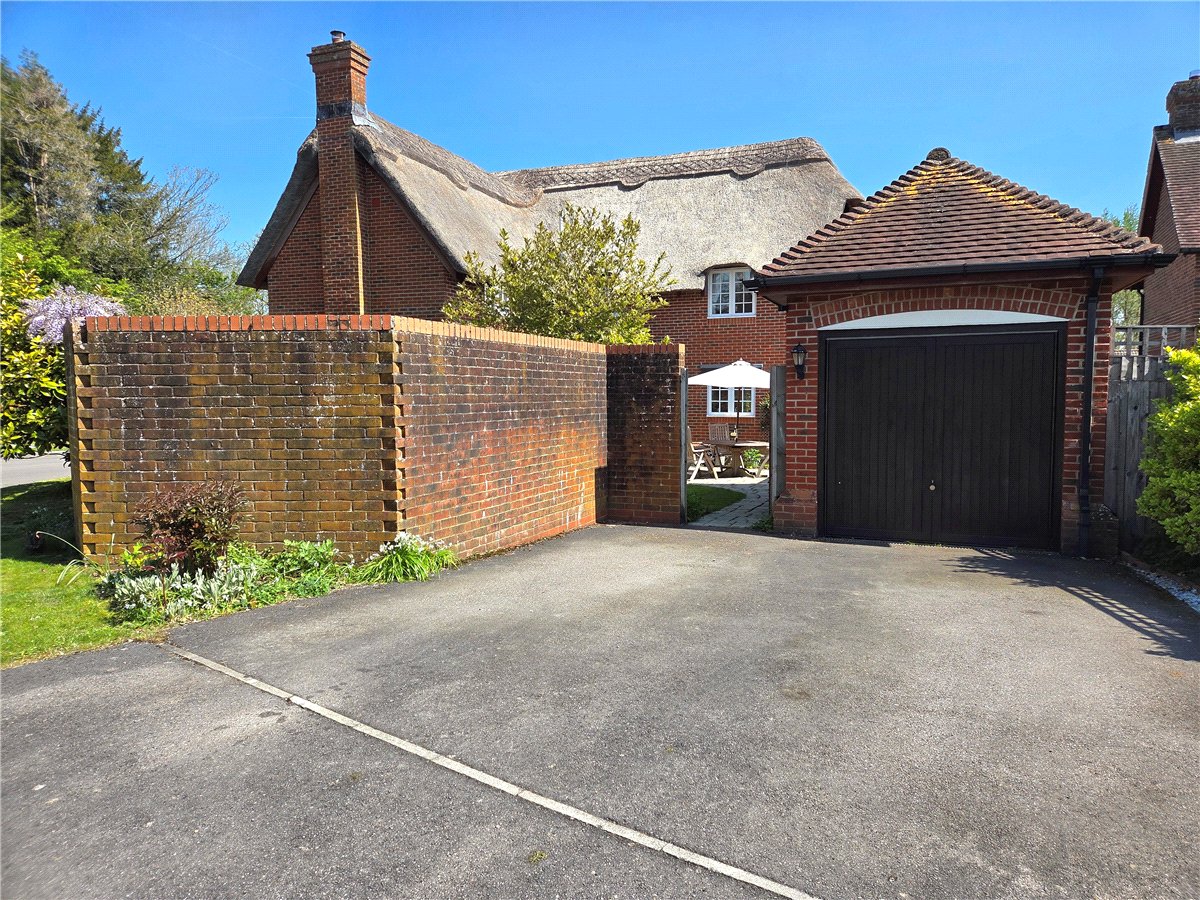 3 bedroom House, Palmers Yard, Ecchinswell, RG20 - Available, Image 23