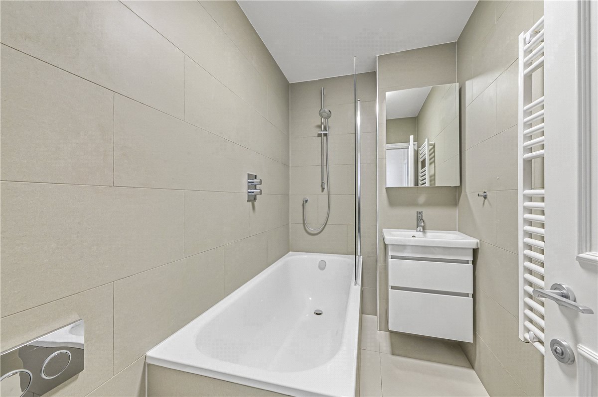 3 bedroom Flat, Upper Wimpole Street, Marylebone, W1G - Available, Image 5