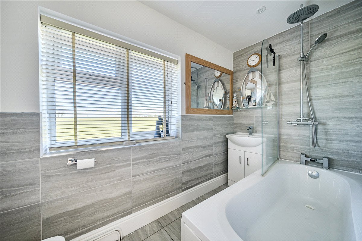 2 bedroom Cottage, Broad Street, Beechingstoke, SN9 - Available, Image 6