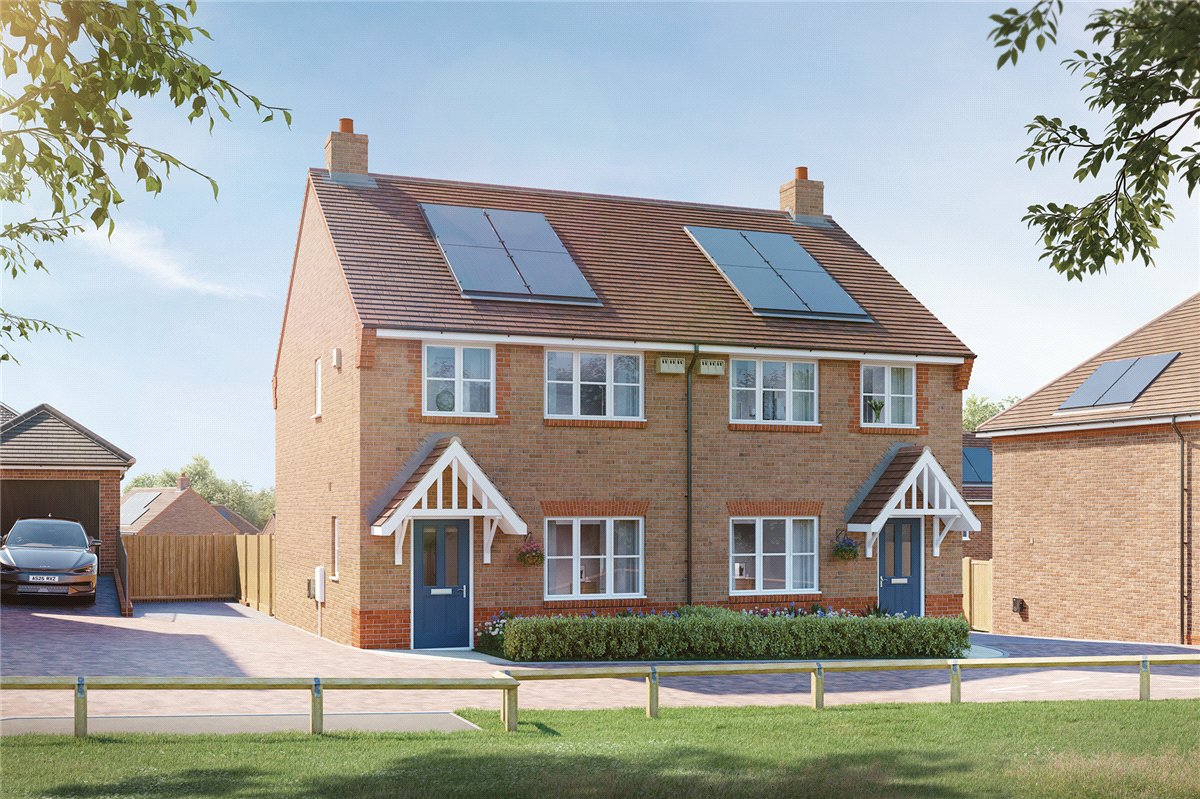 2 bedroom House, Princess Gardens, Bishops Green, RG20 - Available, Image 8