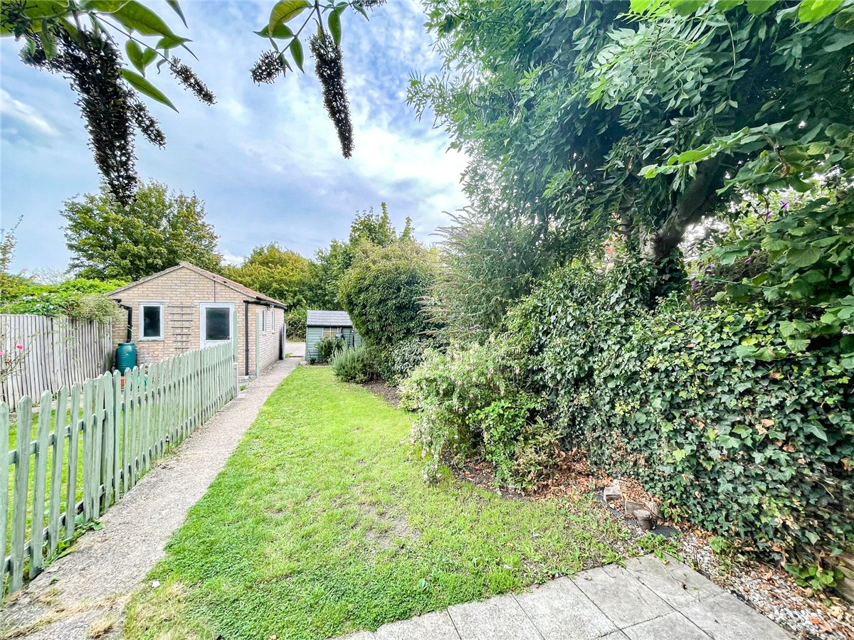 2 bedroom House, Pages Close, Histon, CB24 - , Image 6