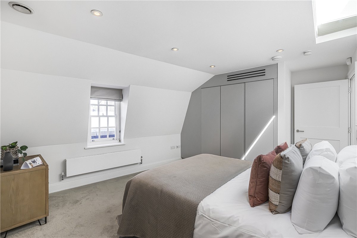 3 bedroom Maisonette, Devonshire Street, Marylebone, W1G - Available, Image 13
