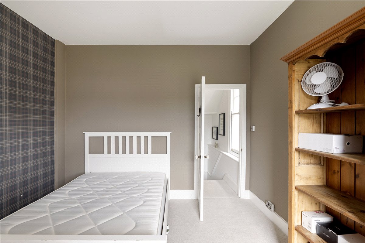 3 bedroom Flat, Mayford Road, London, SW12 - Sold, Image 10