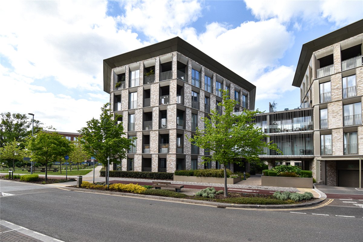 2 bedroom Flat, Rudduck Way, Cambridge, CB3 - Available