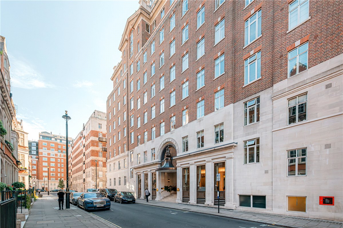 2 bedroom Flat, Park Street, Mayfair, W1K - Available, Image 1