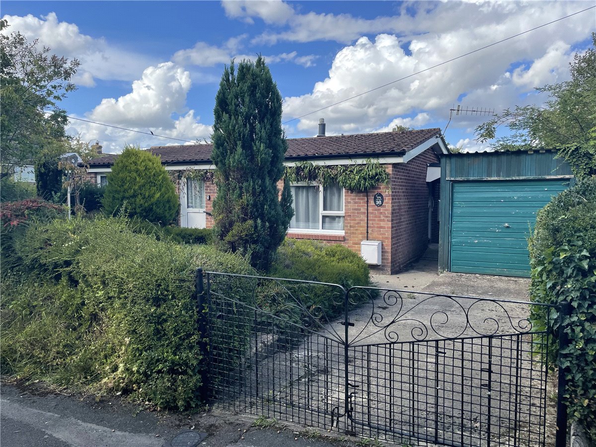 2 bedroom Bungalow, Manton Close, Manton, SN8 - Sold, Image 10