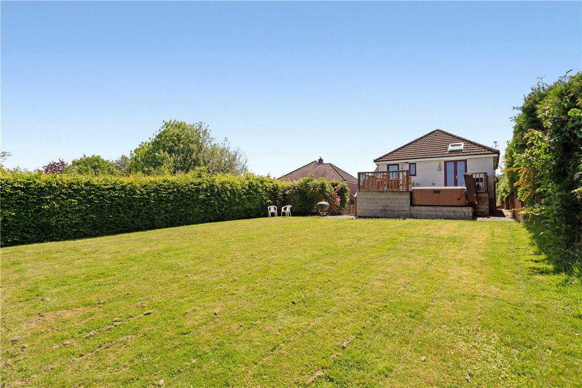 4 bedroom Bungalow, Bucklebury Alley, Cold Ash, RG18 - Sold STC, Image 4