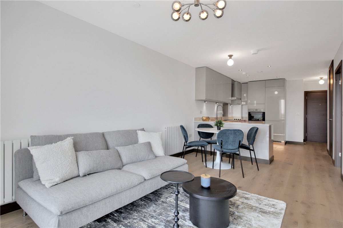 1 bedroom Flat, 4 Station Square, Cambridge, CB1 - Let Agreed, Image 2