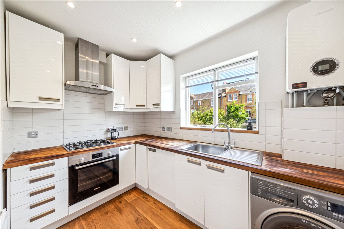 1 bedroom Flat, Upper Tooting, London, SW17 - Sold, Image 1