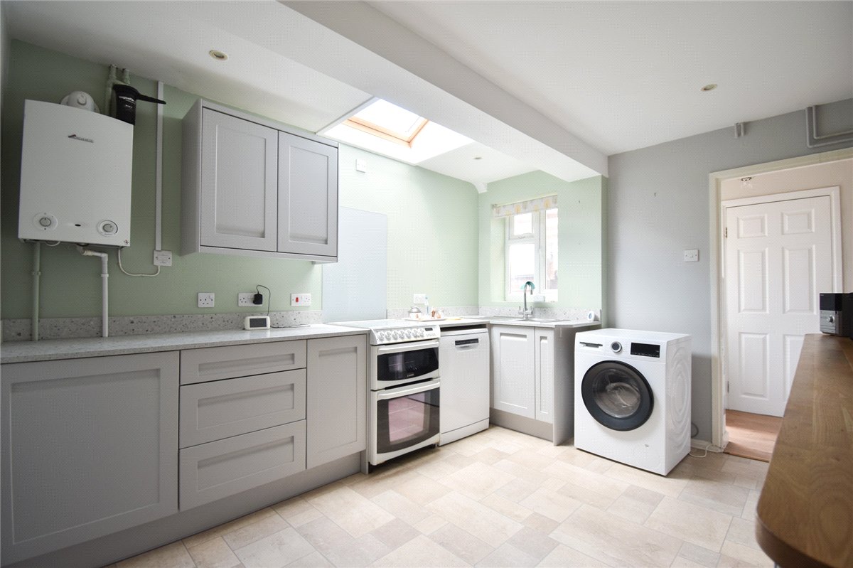 3 bedroom House, Queens Meadow, Cambridge, CB1 - Available, Image 1