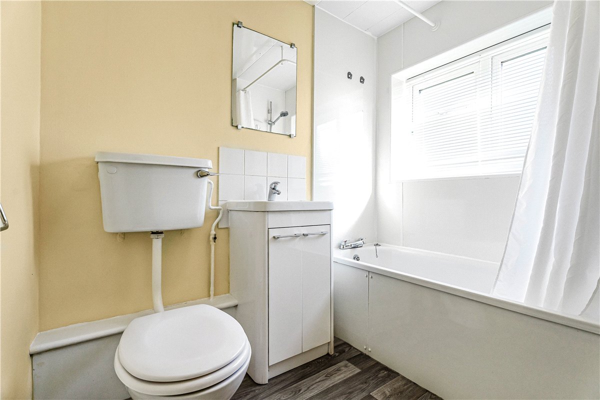 2 bedroom House, Alchester Terrace, Bicester, OX26 - Available, Image 7