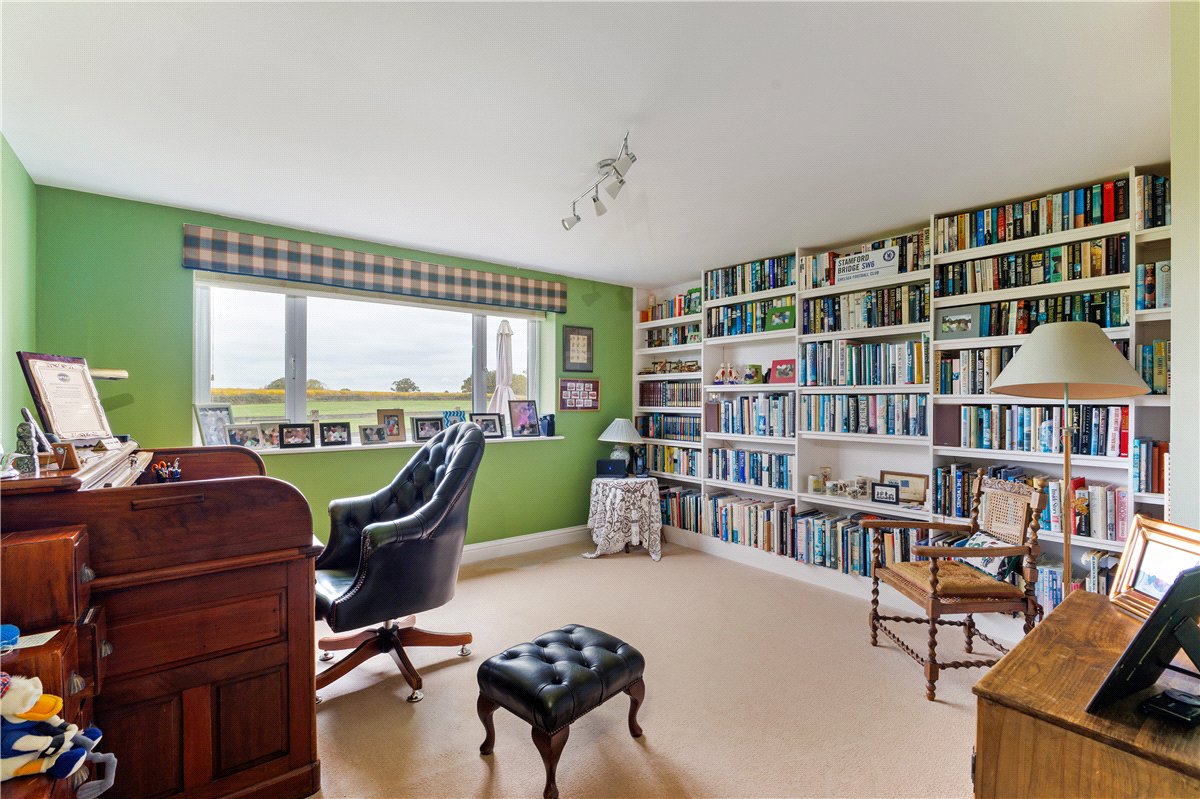 6 bedroom House, The Barton, Clyffe Pypard, SN4 - Available, Image 11