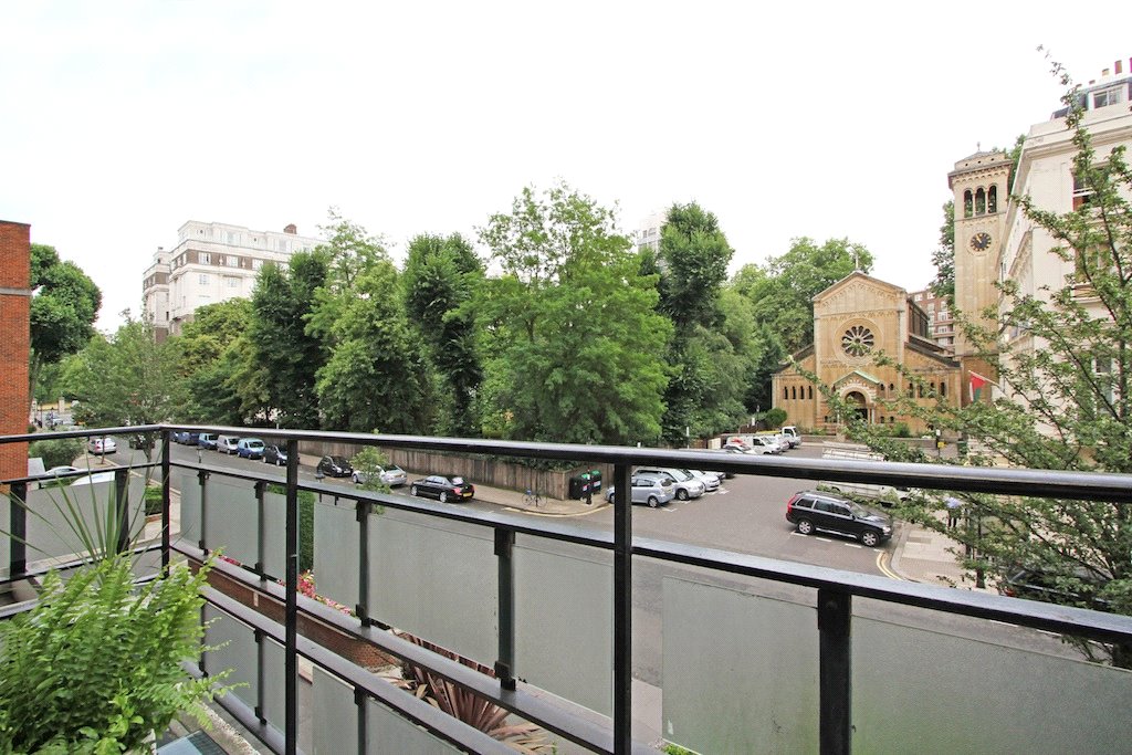 3 bedroom Flat, Kingston House South, Ennismore Gardens, SW7 - Available, Image 7