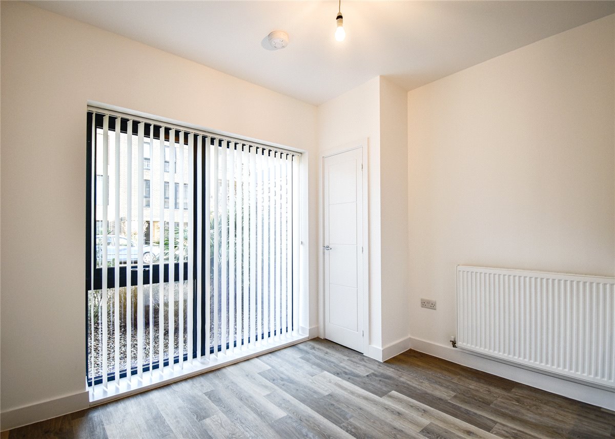 3 bedroom House, Whittle Avenue, Trumpington, CB2 - , Image 9