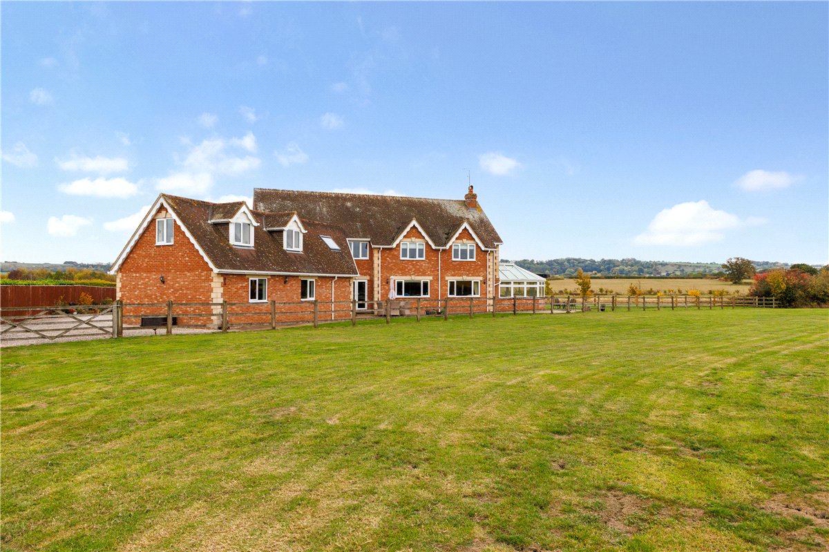6 bedroom House, The Barton, Clyffe Pypard, SN4 - Available, Image 29