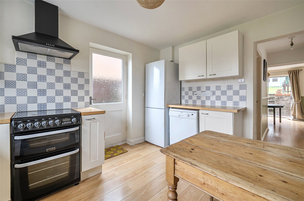 3 bedroom House, Five Stiles Road, Marlborough, SN8 - Sold, Image 4
