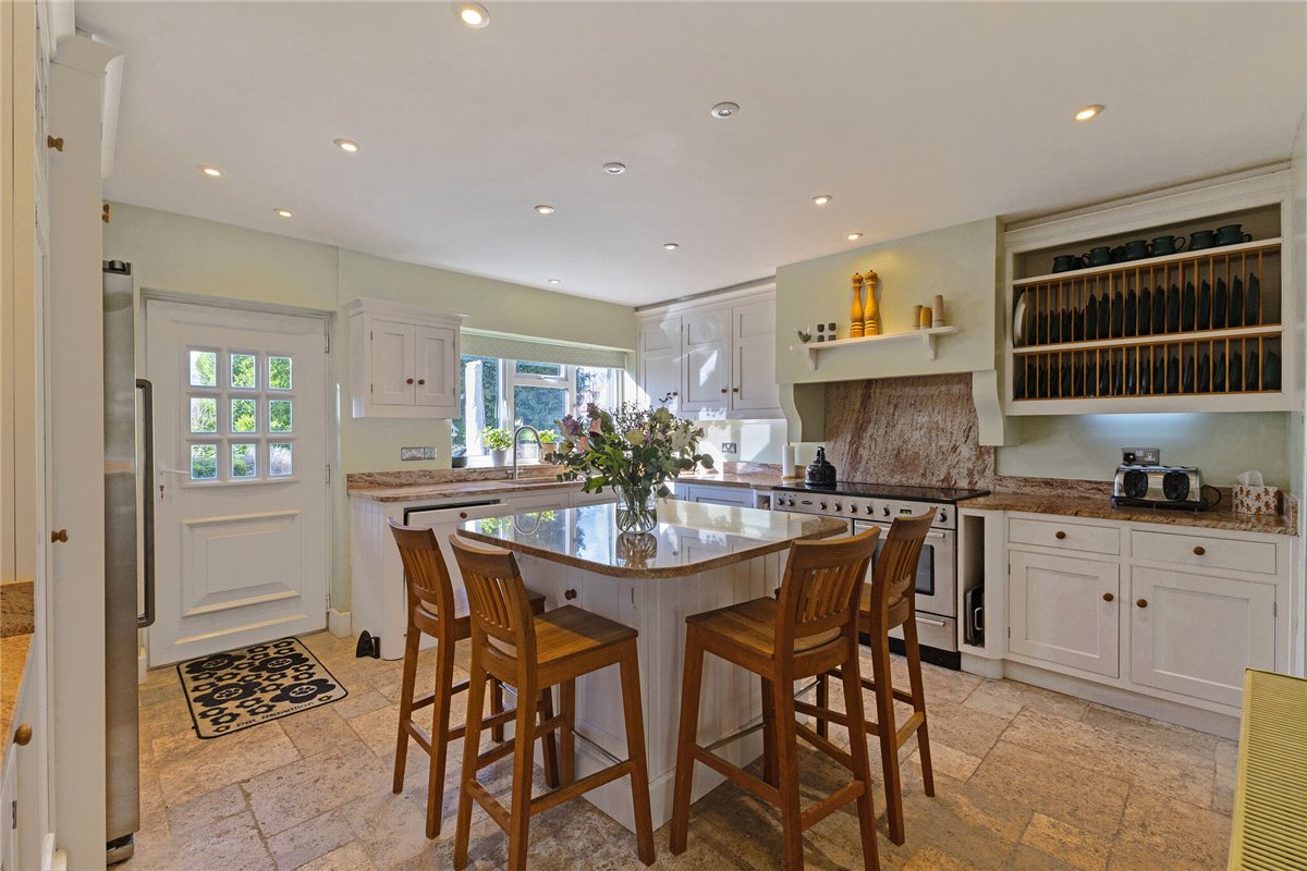 4 bedroom House, Upavon Road, North Newnton, SN9 - Available, Image 10