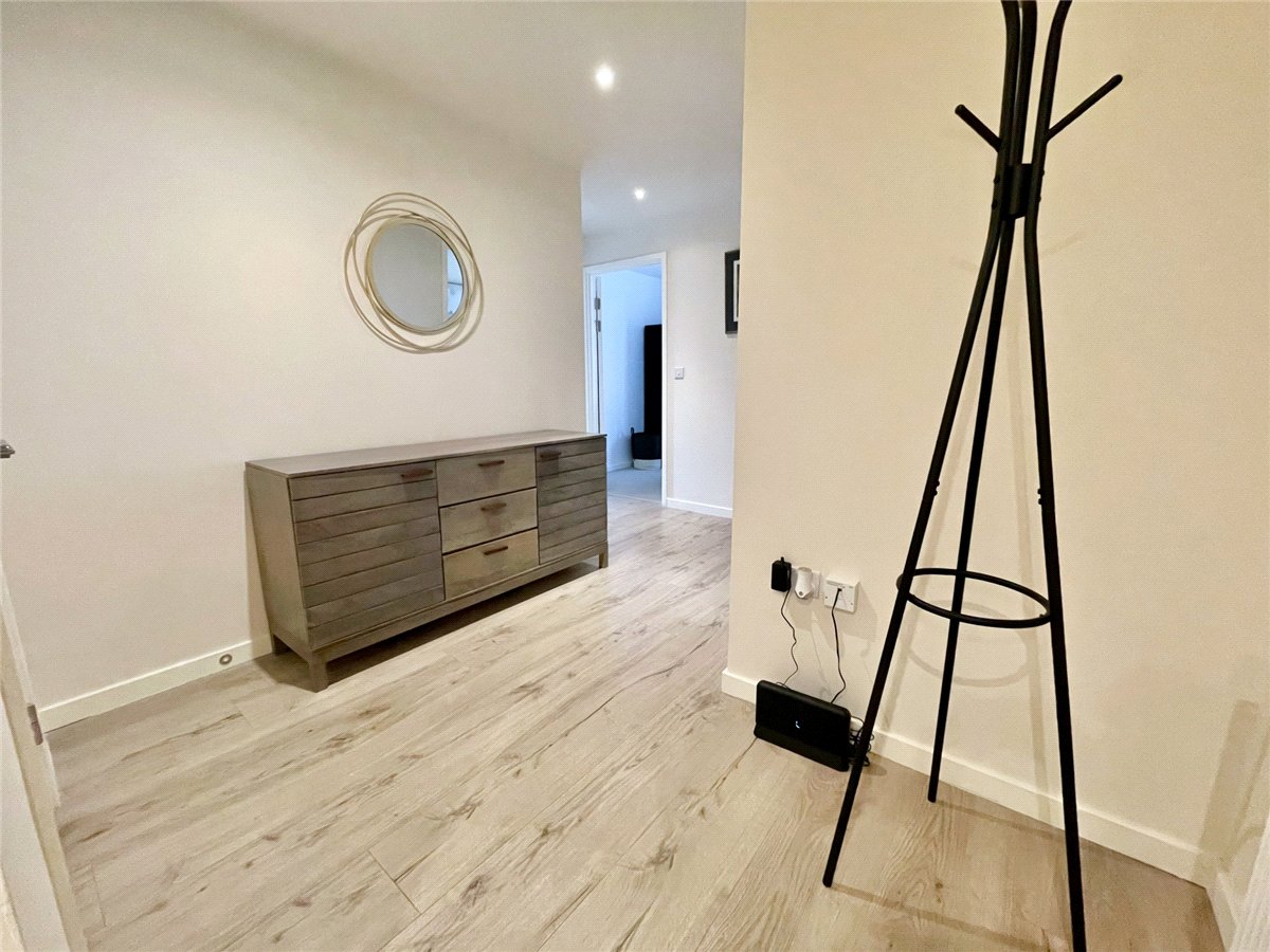 2 bedroom Flat, Hills Road, Cambridge, CB2 - Available, Image 1