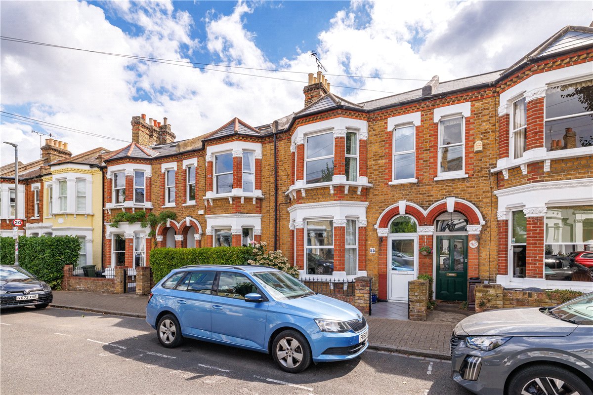 4 bedroom House, Southfields Road, London, SW18 - Available