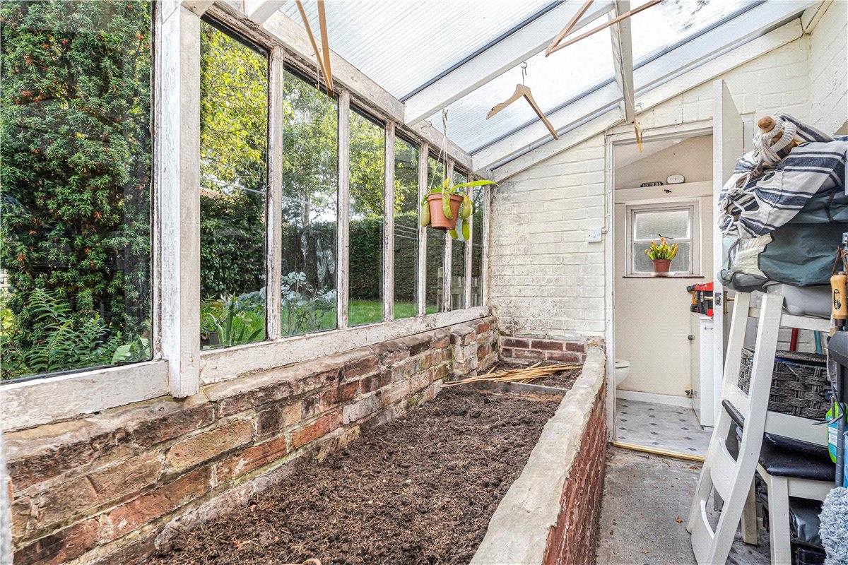 3 bedroom House, East Kennett, Marlborough, SN8 - Available, Image 6