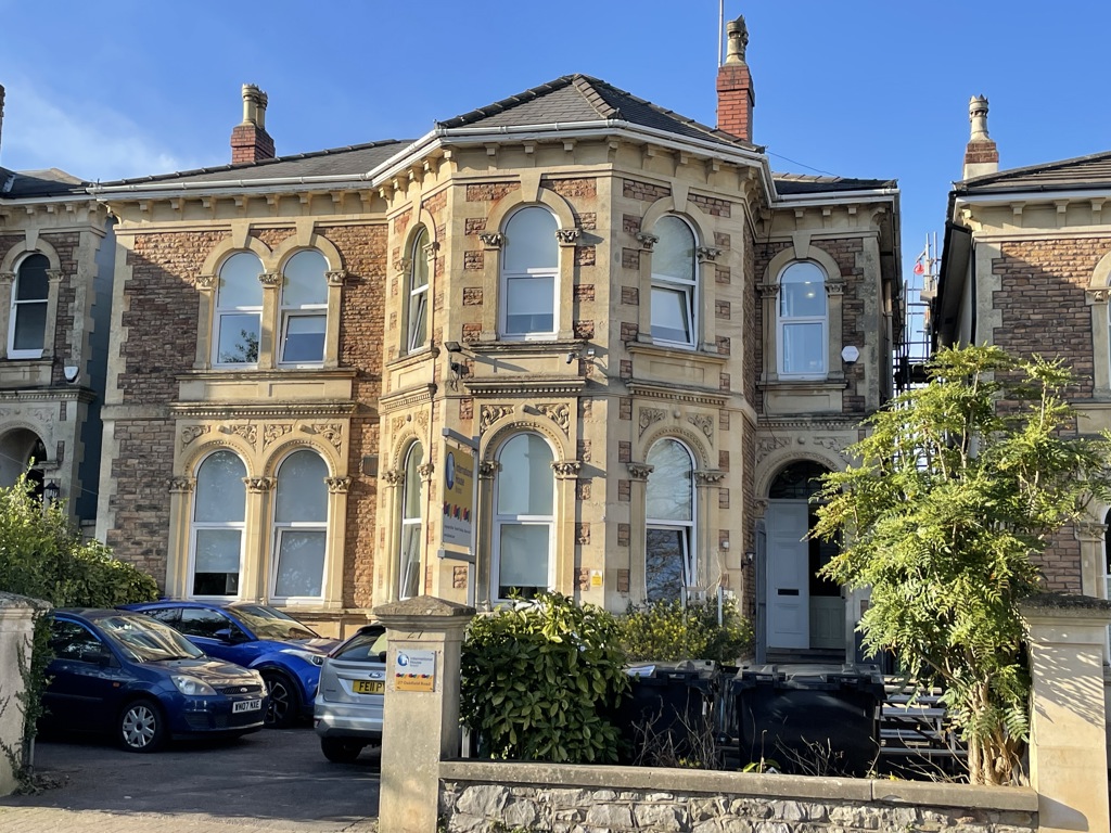 4772 Sq Ft, 27 Oakfield Road, Bristol, BS8 - Sold STC