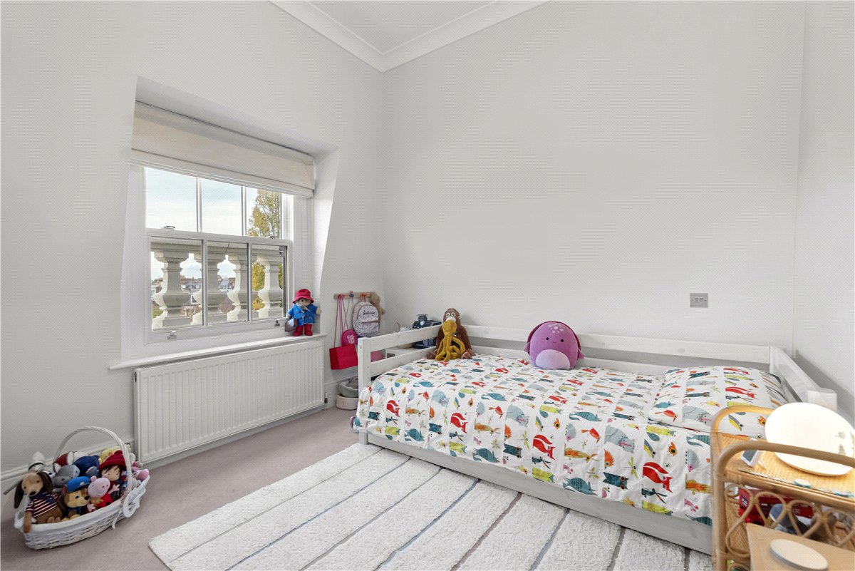3 bedroom Flat, Addison Road, Holland Park, W14 - Available, Image 19