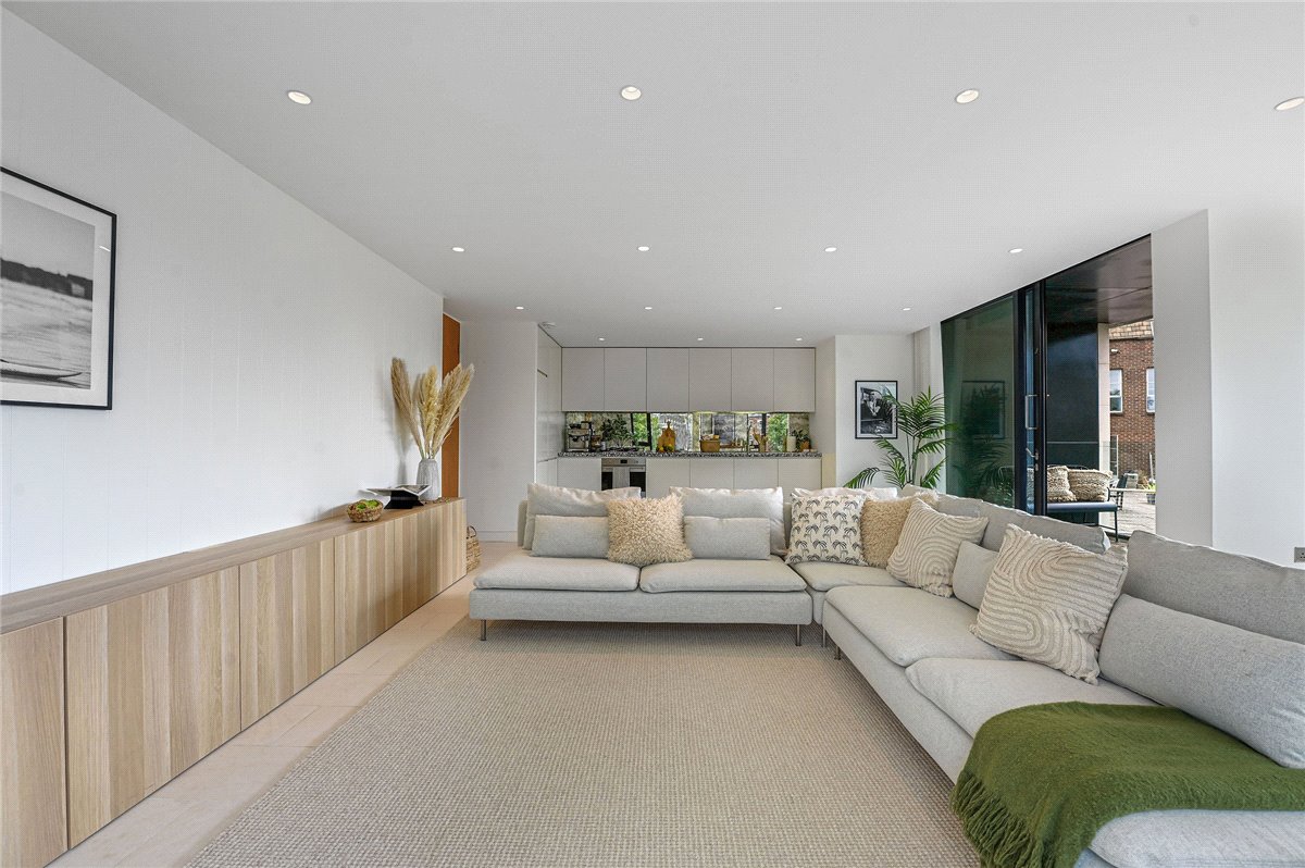 3 bedroom Flat, Latitude House, Oval Road, NW1 - Available, Image 27