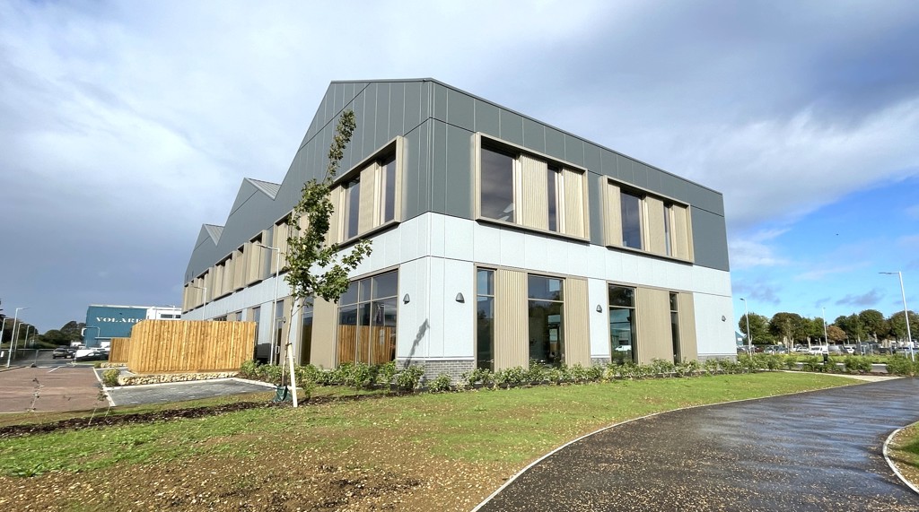 7652 to 22769 Sq Ft, London Oxford Airport, Kidington, OX5 - Under Offer, Image 1