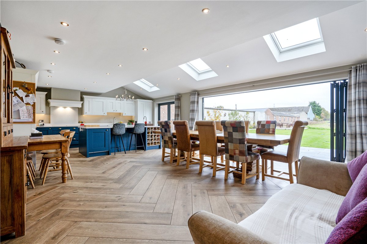 5 bedroom House, Stockton Lane, Stockton on the Forest, YO32 - Available, Image 4